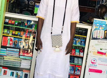 senegal/joal-fadiouth/shop/loum-frere