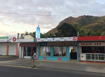 mauritius/black-river/shop/the-wan-fishing-shop-black-river