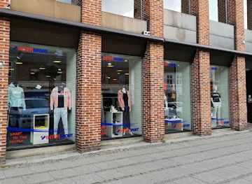 denmark/mon/shop/intersport
