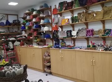 kyrgyzstan/cholpon-ata/shop/issyk-kul-brand-shop