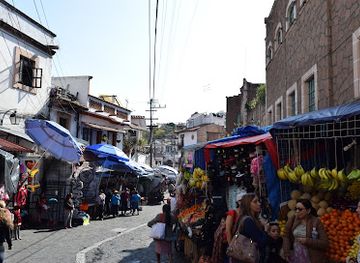 mexico/taxco/shop/silver-tianguis