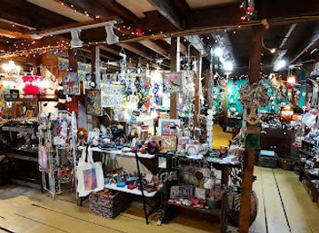 vermont/rutland-county/shop/the-sparkle-barn