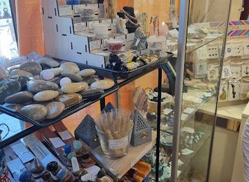 israel/zikhron-ya-akov/shop/adama-veshamayim