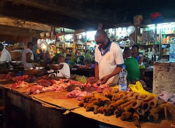 gabon/coastal-plains/shop/marche-mont-bouet
