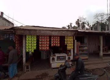 india/kaziranga-national-park/shop/alam-store