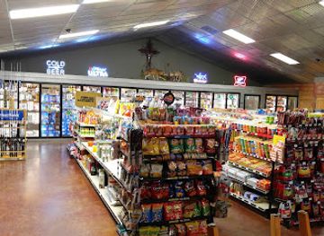 louisiana/holly-beach/shop/bayaks-country-store