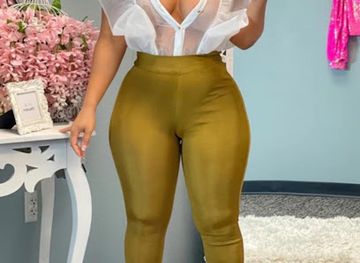 florida/gainesville/shop/pretty-famous-boutique