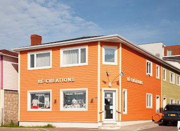 saint-pierre-and-miquelon/miquelon-island/shop/re-creations-parfumerie-cadeaux