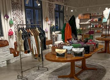 france/rouen/quartier-saint-maclou/shop/boutique-paul-marius-rouen