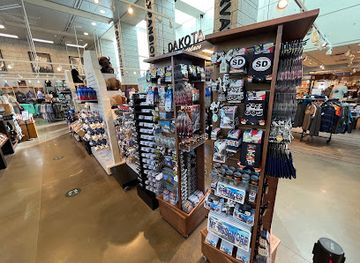 south-dakota/crazy-horse-memorial/shop/mount-rushmore-gift-shop