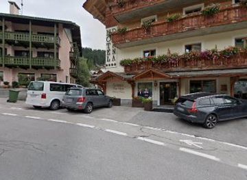 italy/madonna-di-campiglio/shop/pretti-rosella