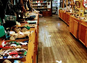 north-dakota/jamestown/shop/the-trading-post-jbros-n-me-at-the-frontier-village