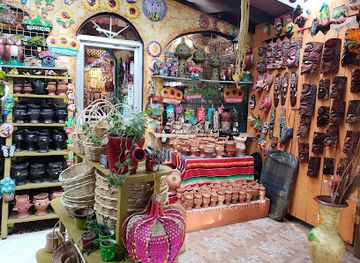 honduras/intibuca-region/shop/souvenir-el-buen-amigo