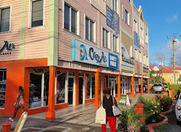 saint-lucia/gros-islet/shop/crazy-al-s-beach-shack-rodney-bay