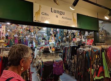 washington/seattle/pike-place-market/shop/lungu-gifts-antiques