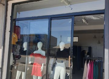 zambia/barotseland/shop/black-unique