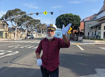 california/laguna-beach/shop/village-faire-shoppes