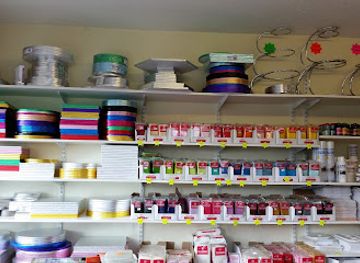 guernsey/herm/shop/cake-decor