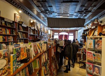 new-york/hudson/shop/spotty-dog-books-ale