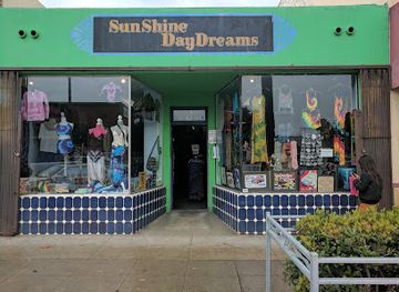 california/san-diego-beaches/shop/sunshine-daydreams