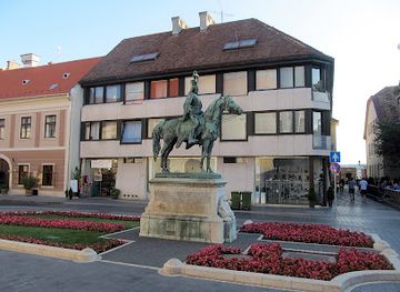 hungary/pilis-mountains/shop/magma-hungarian-art-design