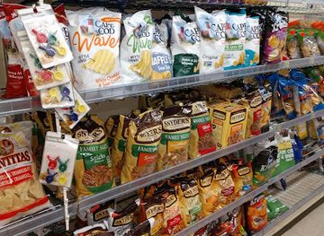 kansas/cedar-bluff-state-park/shop/rich-s-iga