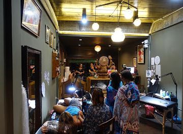 thailand/mae-hong-son/shop/cross-tattoo-studio