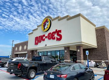 tennessee/fall-creek-falls-state-park/shop/buc-ee-s