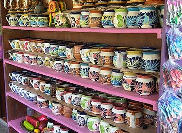 belize/maya-mountains/shop/elegant-decorations