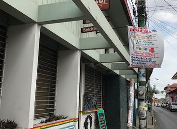 nicaragua/leon-volcano-boarding/shop/get-up-stand-up-surf-shop