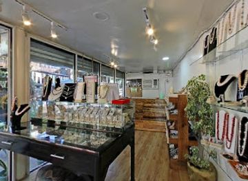 philippines/coron/shop/balinsasayaw-gift-shop