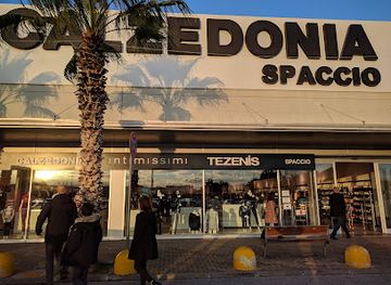 italy/apulia/shop/barimax-shopping-village