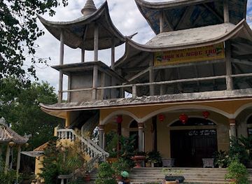 vietnam/mui-ne/shop/cua-hang-tap-hoa-mai