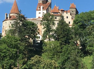 romania/bran-castle-area/shop/park-view-bran-castle