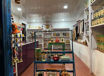 india/himachal-pradesh/shop/himaanchal-store