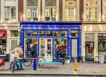 netherlands/the-hague/shop/wwen-duurzame-mode