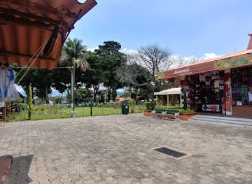 guatemala/guatemala-city/zona-13/shop/artisan-market-contiguous-to-the-museum-of-anthropology-walking-distance-from-airport