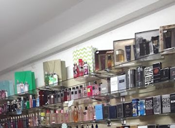 jamaica/cornwall-county/shop/island-perfume-gift-shop