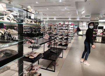 india/bengaluru/shop/westside-new-commercial-street-bangalore