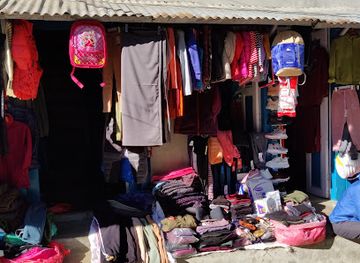 nepal/everest-base-camp/shop/grocery-shop