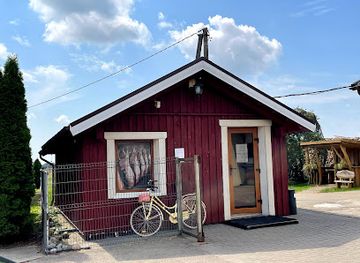 lithuania/curonian-spit-national-park/shop/gintarinis-pelekas-rukyta-zuvis