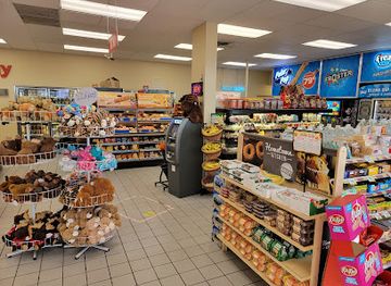 minnesota/grand-marais/shop/holiday-stationstores