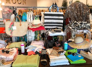 Skal Moon Boutique