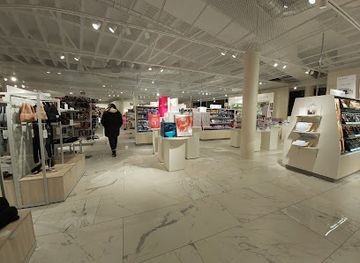 sweden/dalarna/shop/ahlens