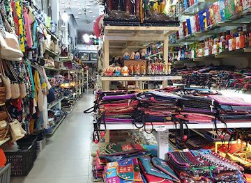 vietnam/hanoi/shop/sonson-handicrarf-30-gia-ngu-str-hang-bac-ward-hoan-kiem-hanoi-vietnam