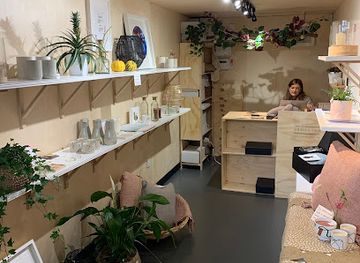 united-kingdom/manchester/shop/shmyls-thoughtfully-made