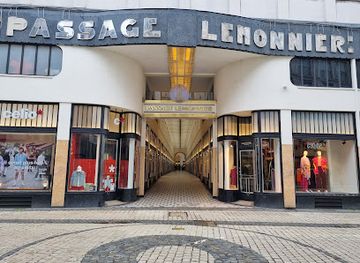 belgium/liege/guillemins/shop/passage-lemonnier
