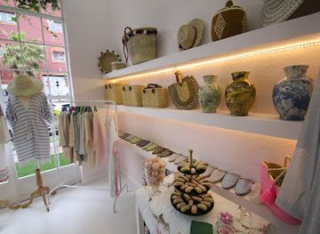 morocco/atlas-mountains/shop/owl-marrakech