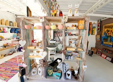 south-africa/little-karoo/shop/el-s-little-piece-of-heaven-arts-crafts-gifts-coffee-shop