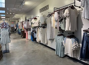 ohio/chillicothe/shop/cranberry-boutique